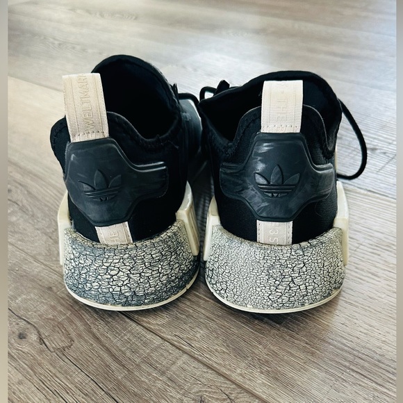 Boys/Men Adidas NMD’s, Black - Picture 9 of 10
